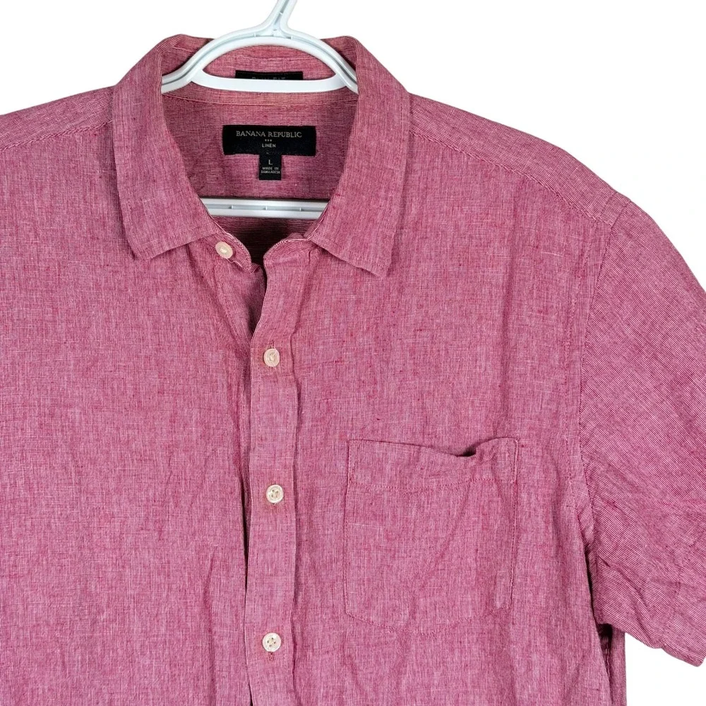 Banana Republic Linen Blend Button Up Shirt Mens L Red Slim Fit Short Sleeve